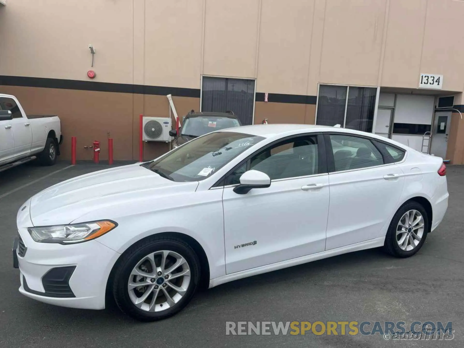7 fotografías del automóvil dañado 3FA6P0LU0KR277678 FORD FUSION 2019