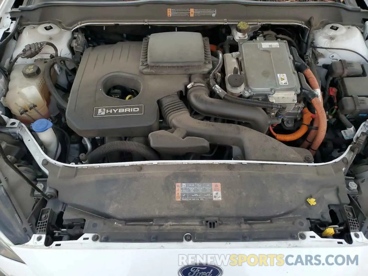 11 fotografías del automóvil dañado 3FA6P0LU1KR175144 FORD FUSION 2019