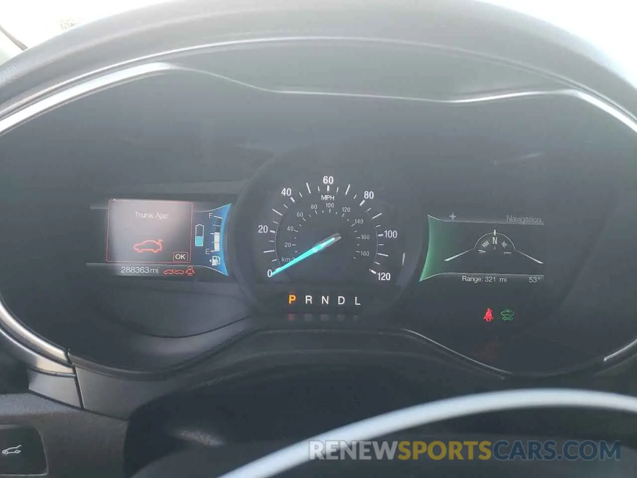 9 fotografías del automóvil dañado 3FA6P0LU1KR182594 FORD FUSION 2019