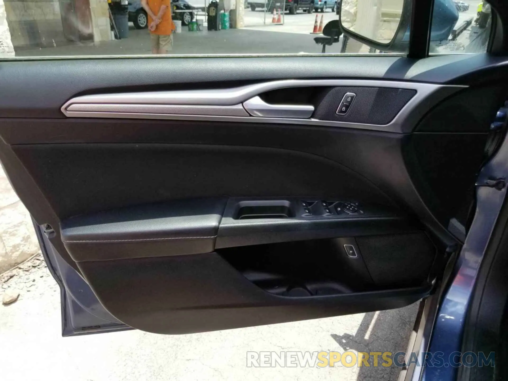 23 fotografías del automóvil dañado 3FA6P0LU1KR255673 FORD FUSION 2019