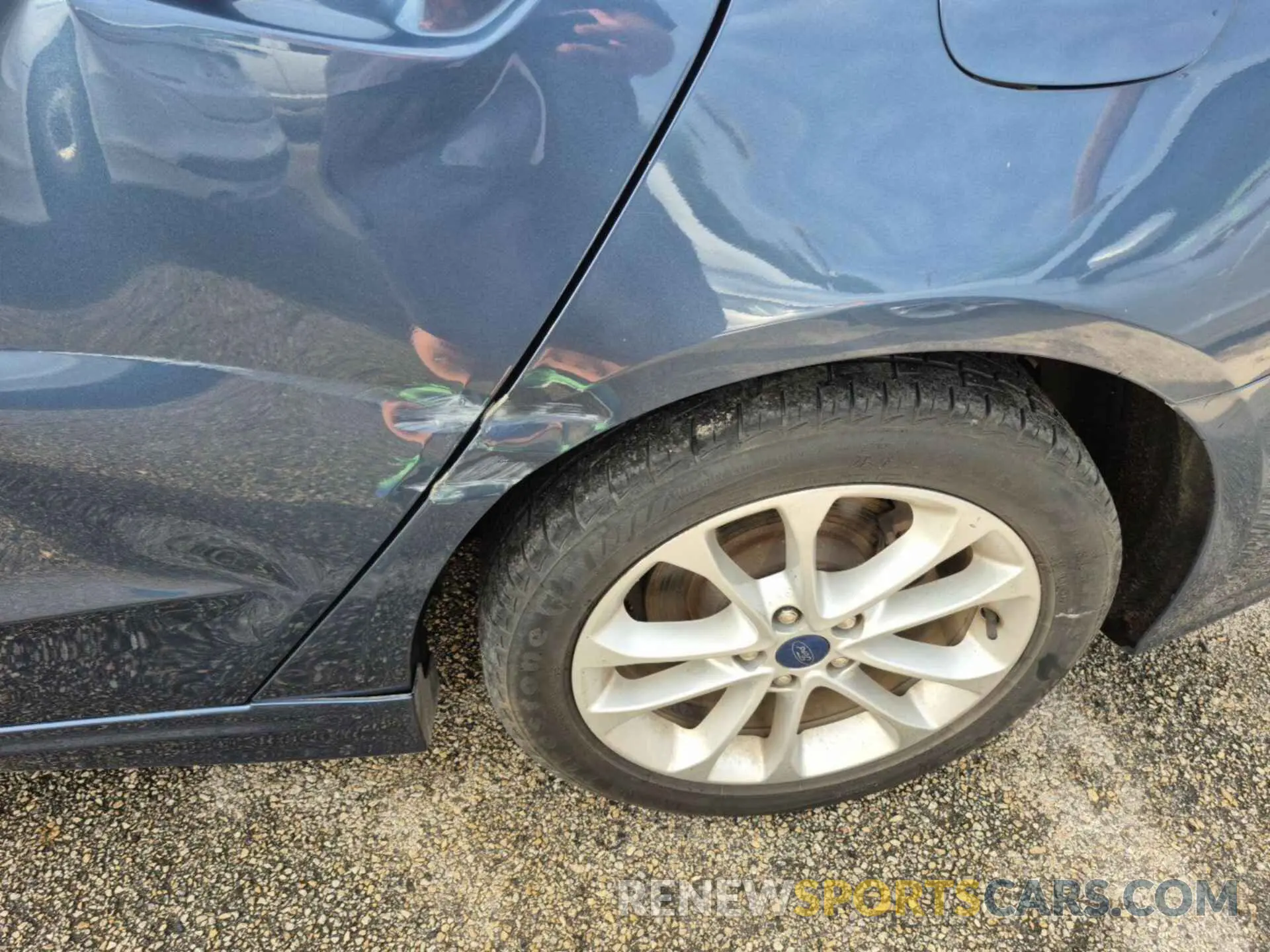 26 fotografías del automóvil dañado 3FA6P0LU1KR255673 FORD FUSION 2019