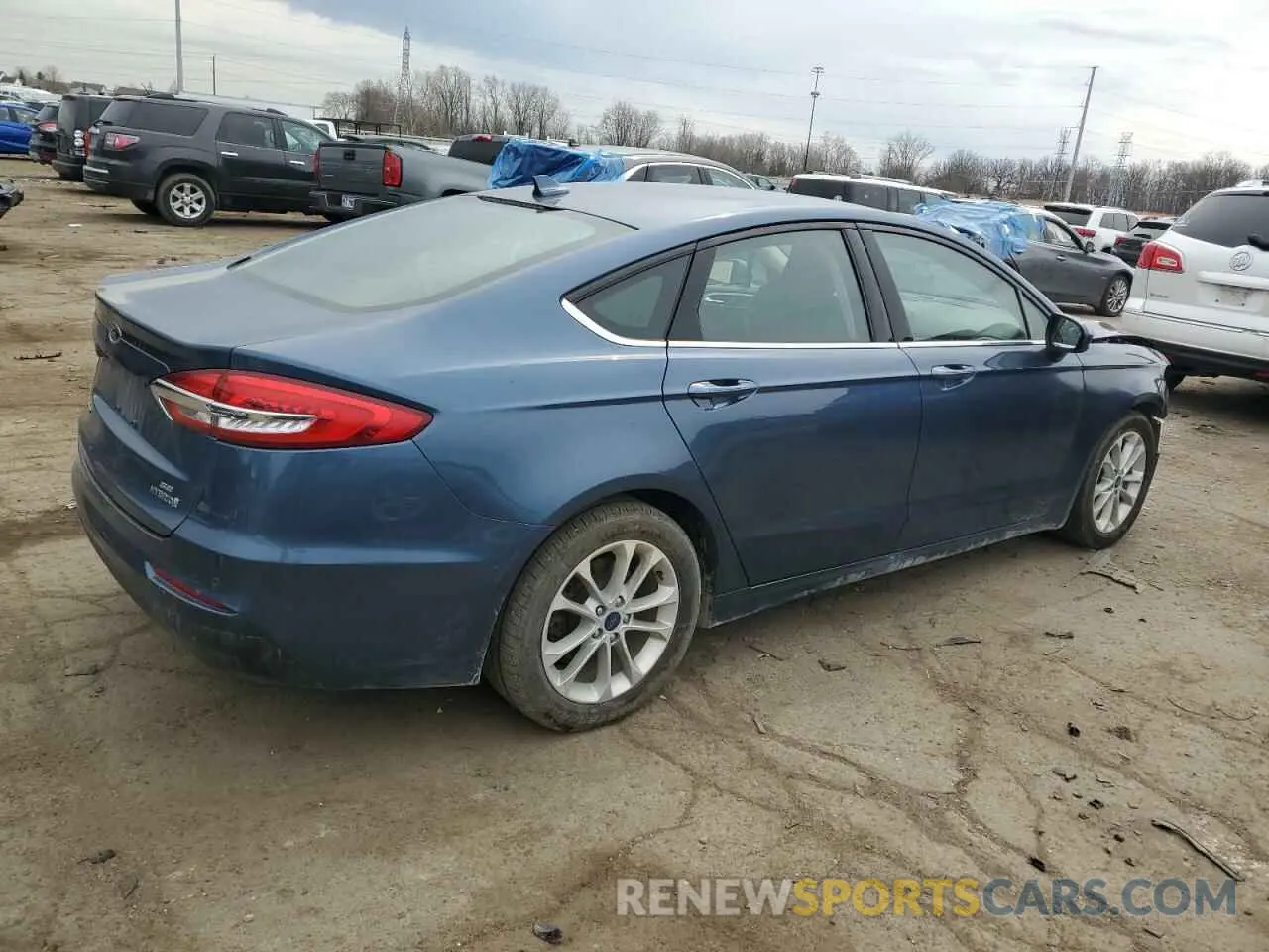 3 fotografías del automóvil dañado 3FA6P0LU2KR168154 FORD FUSION 2019