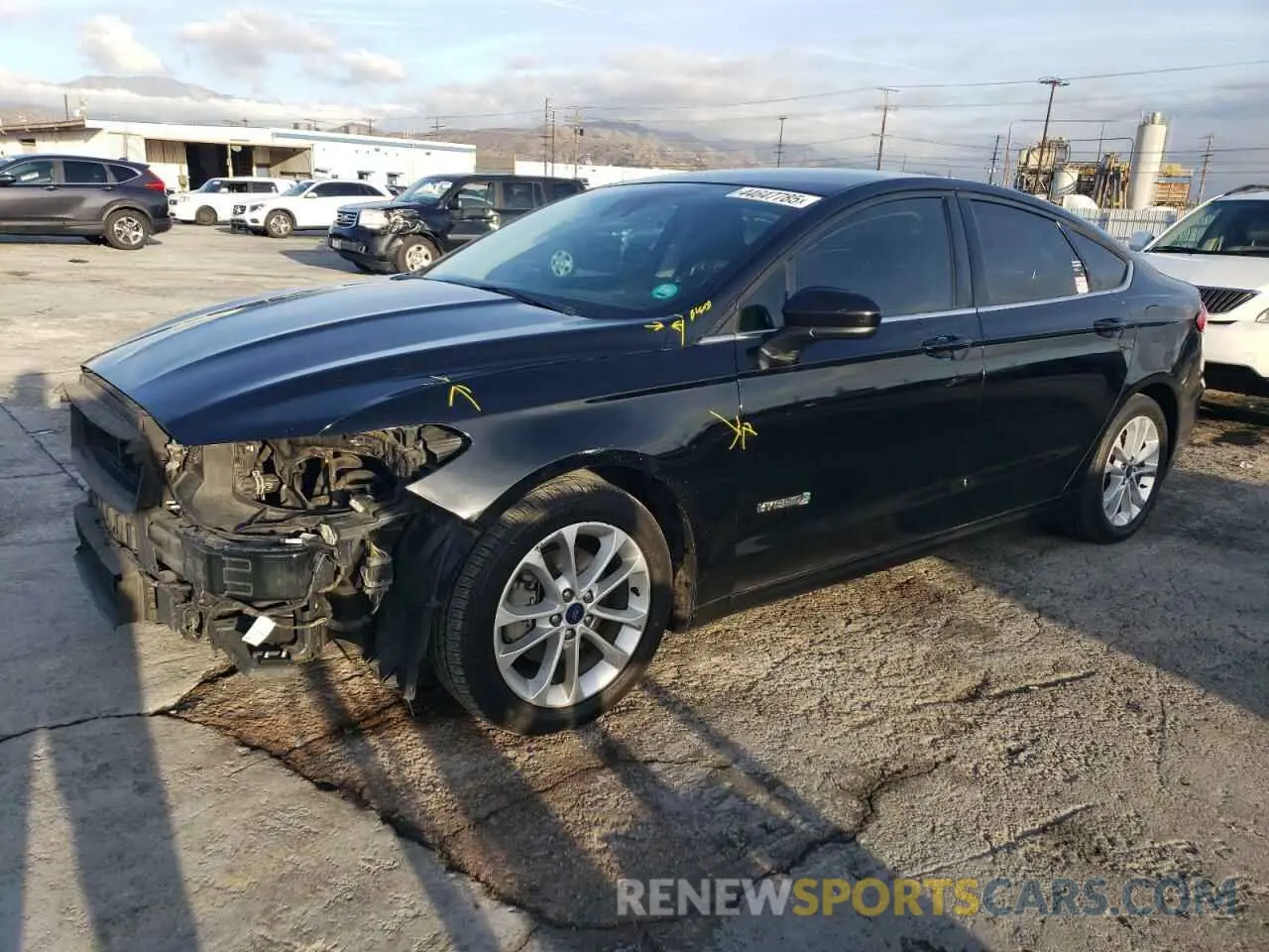 1 fotografías del automóvil dañado 3FA6P0LU2KR236825 FORD FUSION 2019