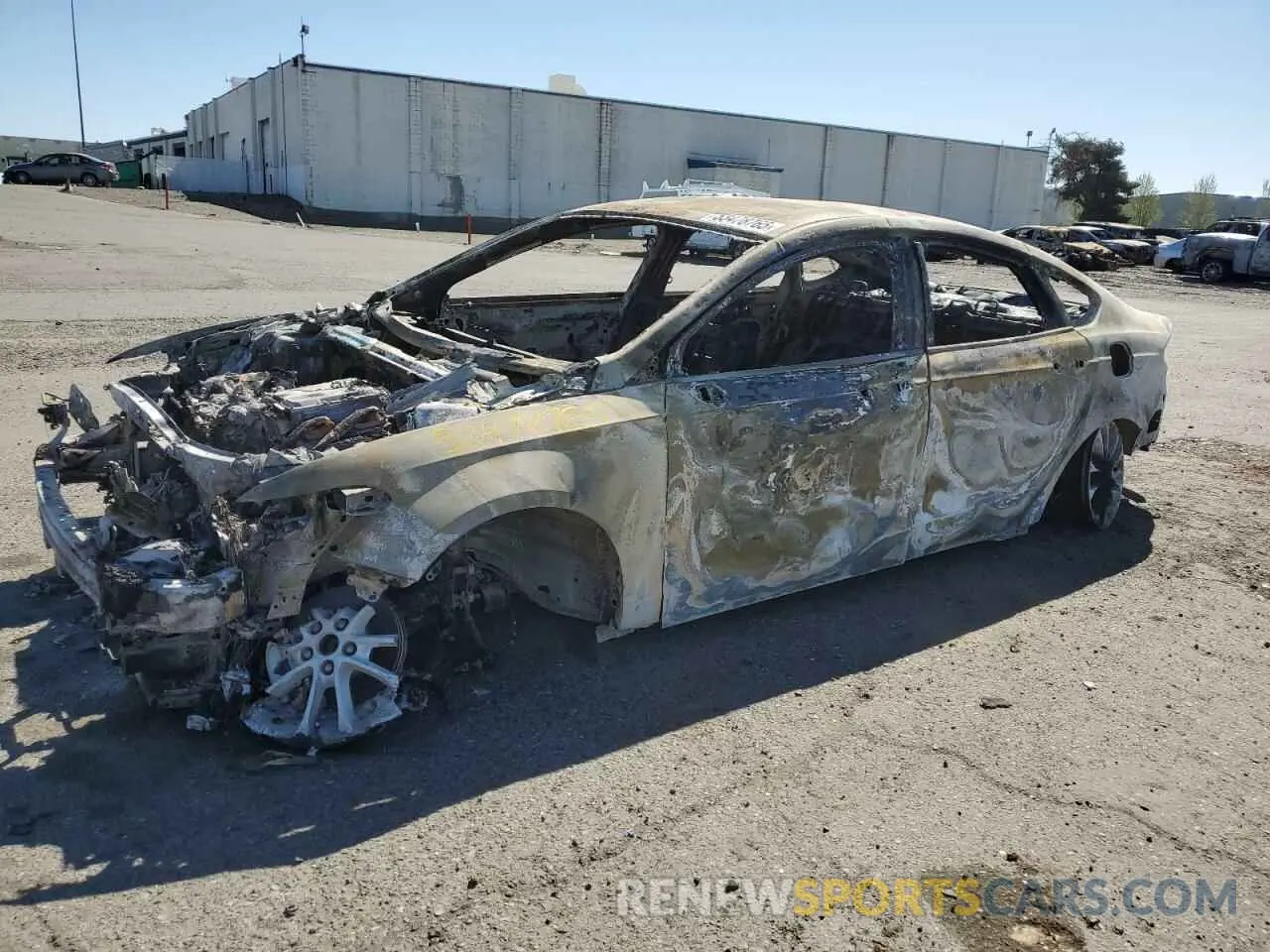 1 fotografías del automóvil dañado 3FA6P0LU2KR272093 FORD FUSION 2019