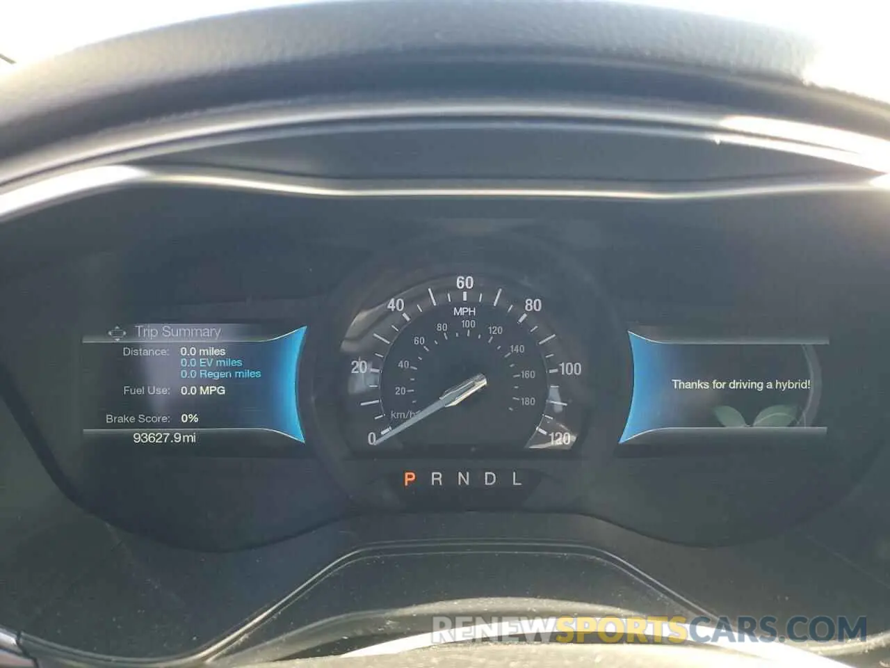 9 fotografías del automóvil dañado 3FA6P0LU3KR211111 FORD FUSION 2019