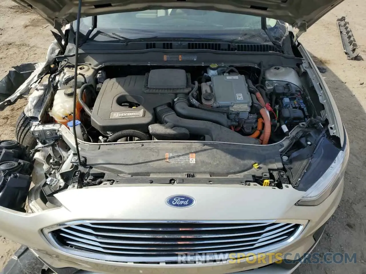 11 fotografías del automóvil dañado 3FA6P0LU4KR146365 FORD FUSION 2019
