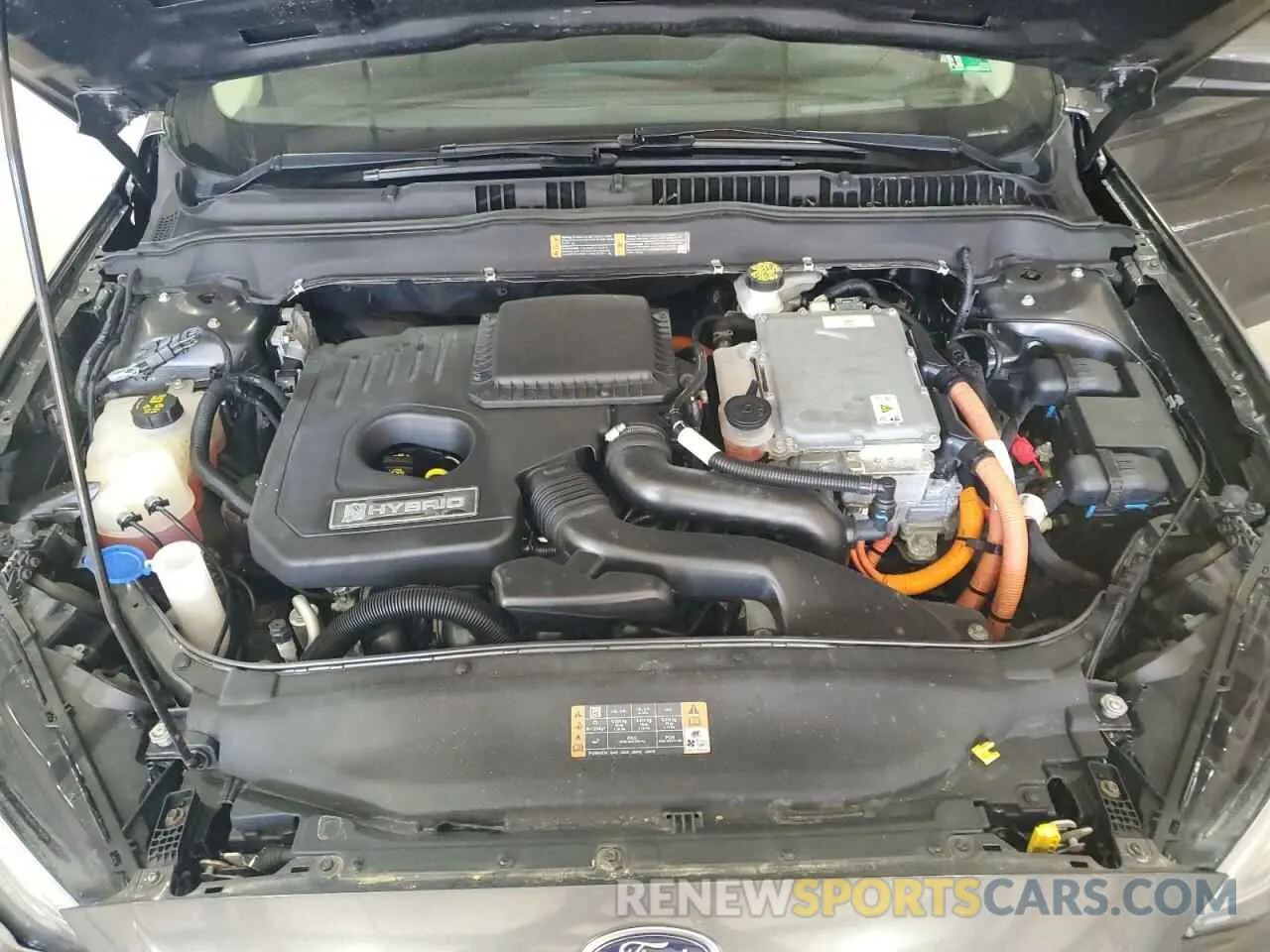 11 fotografías del automóvil dañado 3FA6P0LU4KR241900 FORD FUSION 2019