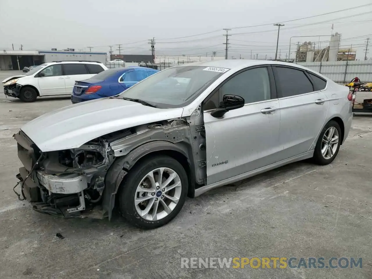 1 fotografías del automóvil dañado 3FA6P0LU4KR265436 FORD FUSION 2019
