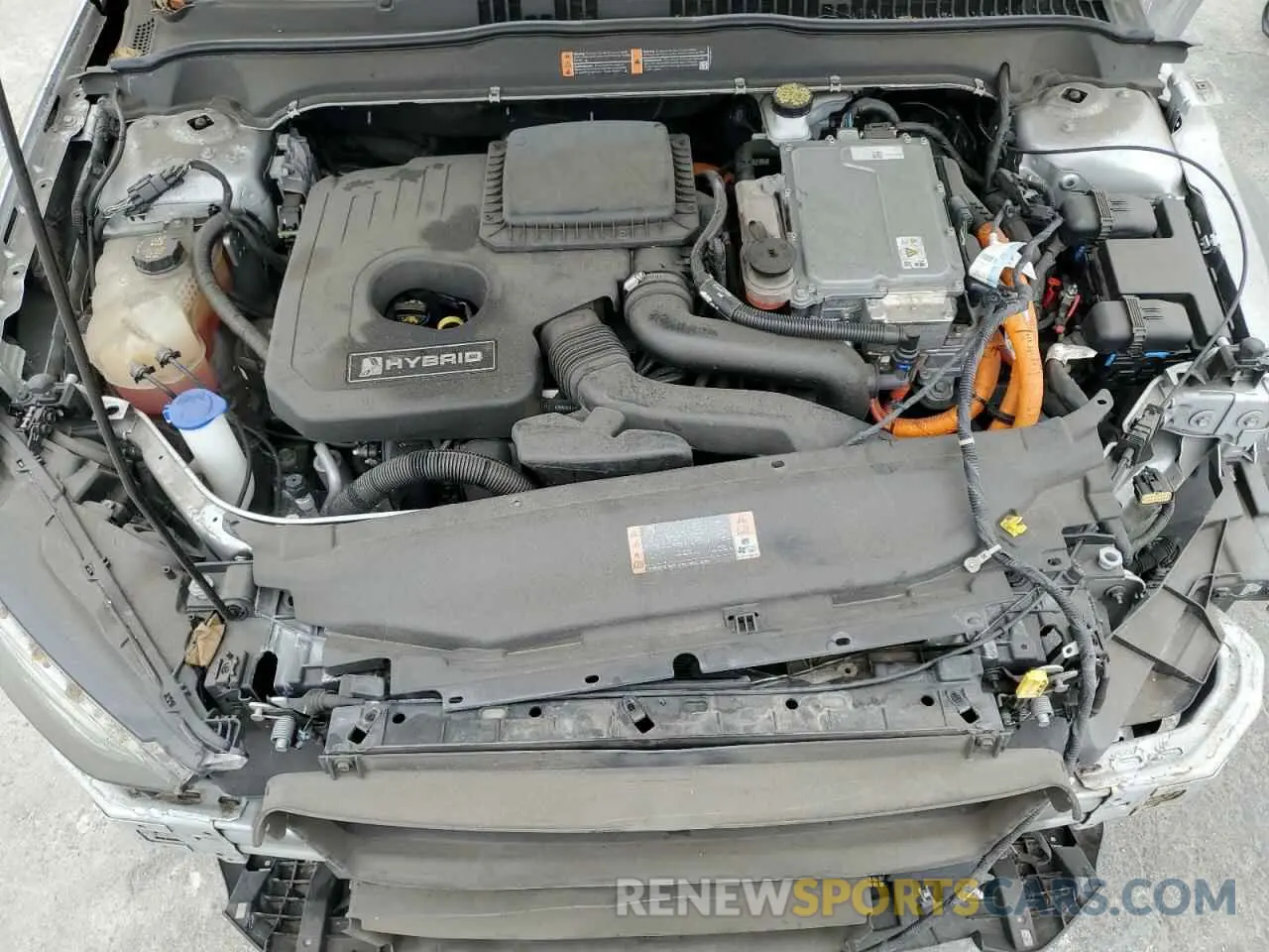 11 fotografías del automóvil dañado 3FA6P0LU4KR265436 FORD FUSION 2019