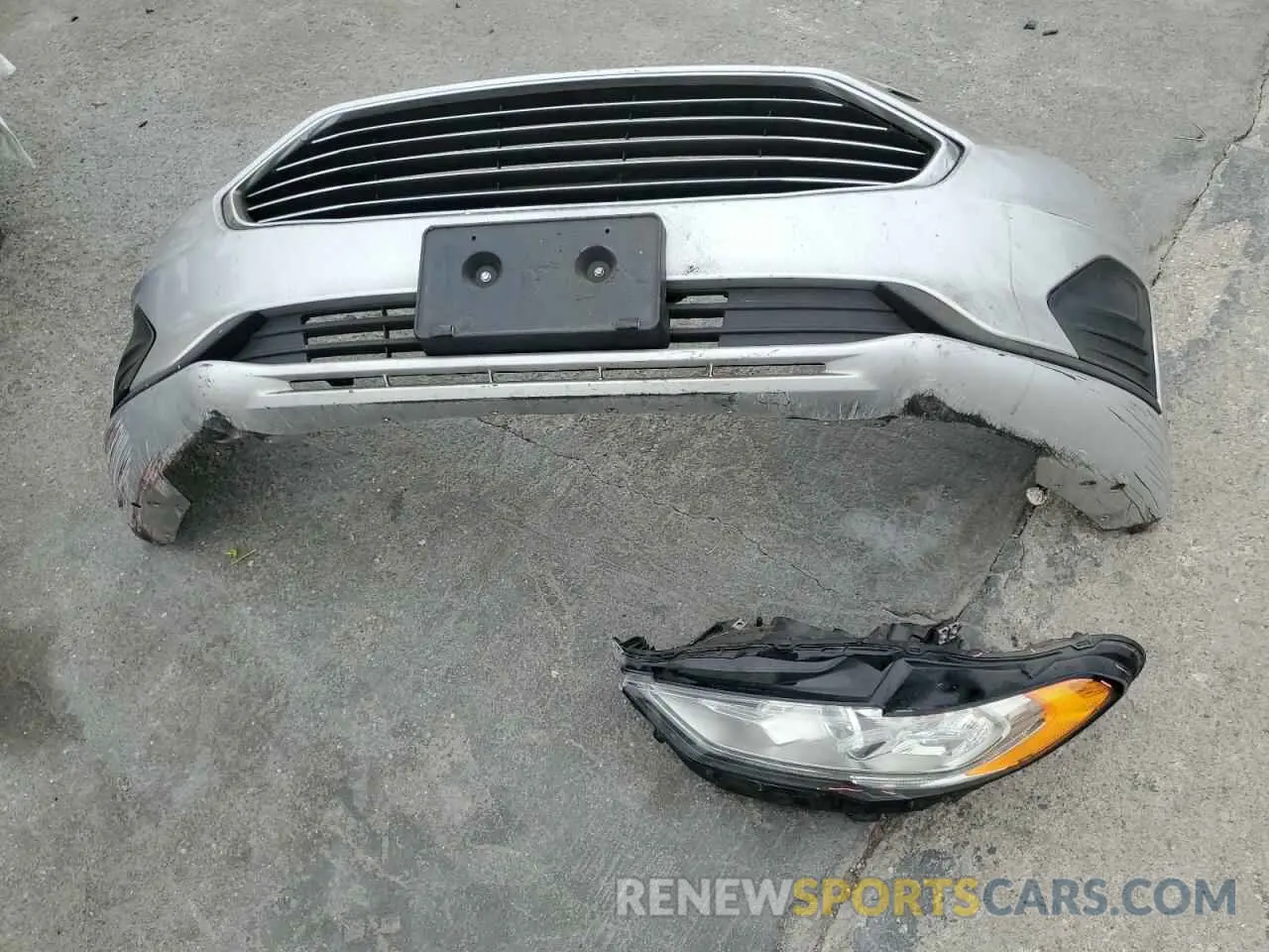 12 fotografías del automóvil dañado 3FA6P0LU4KR265436 FORD FUSION 2019