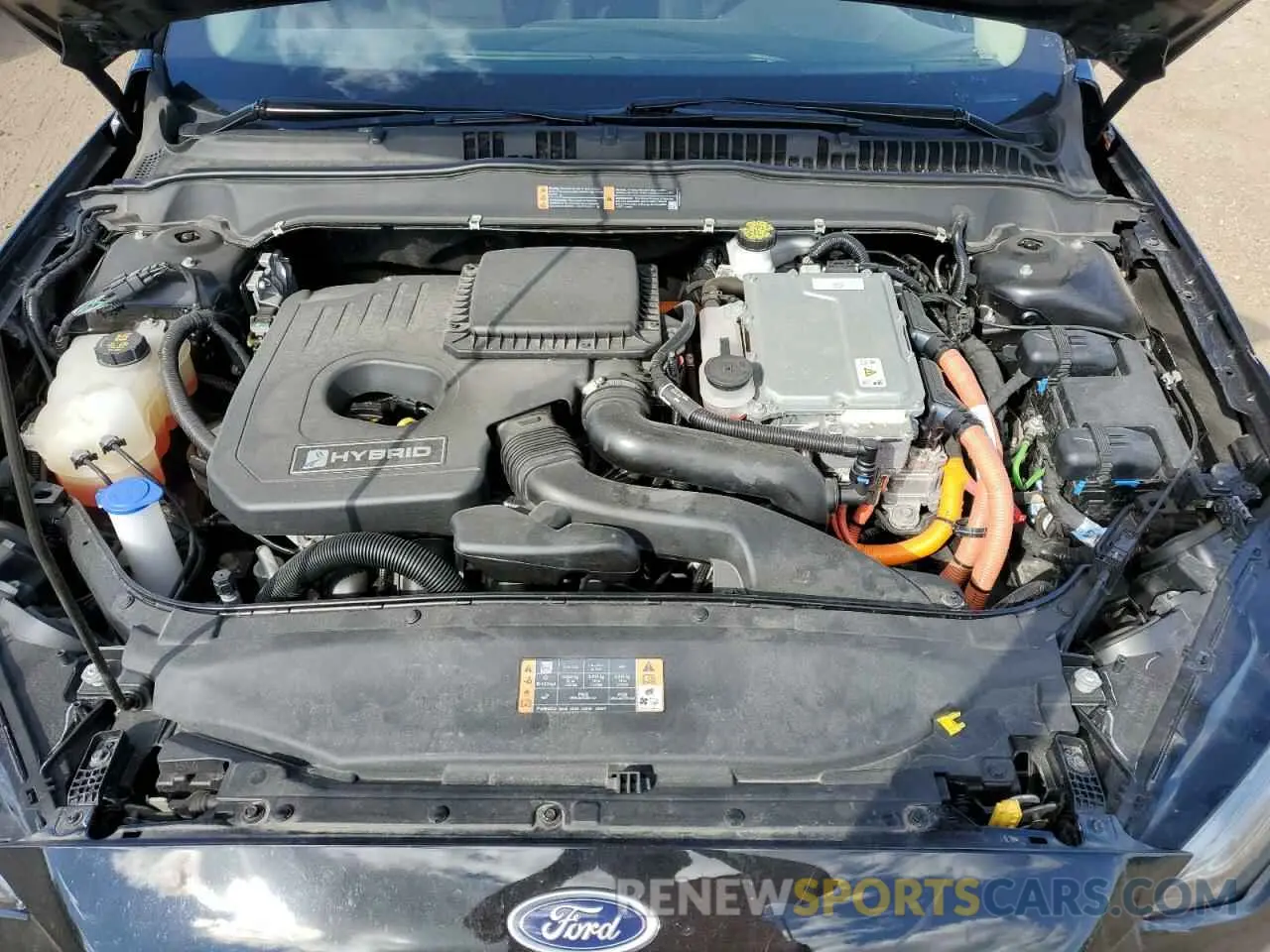 11 fotografías del automóvil dañado 3FA6P0LU5KR166852 FORD FUSION 2019