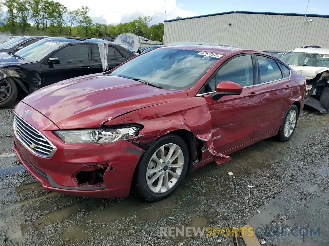 1 fotografías del automóvil dañado 3FA6P0LU5KR240917 FORD FUSION 2019