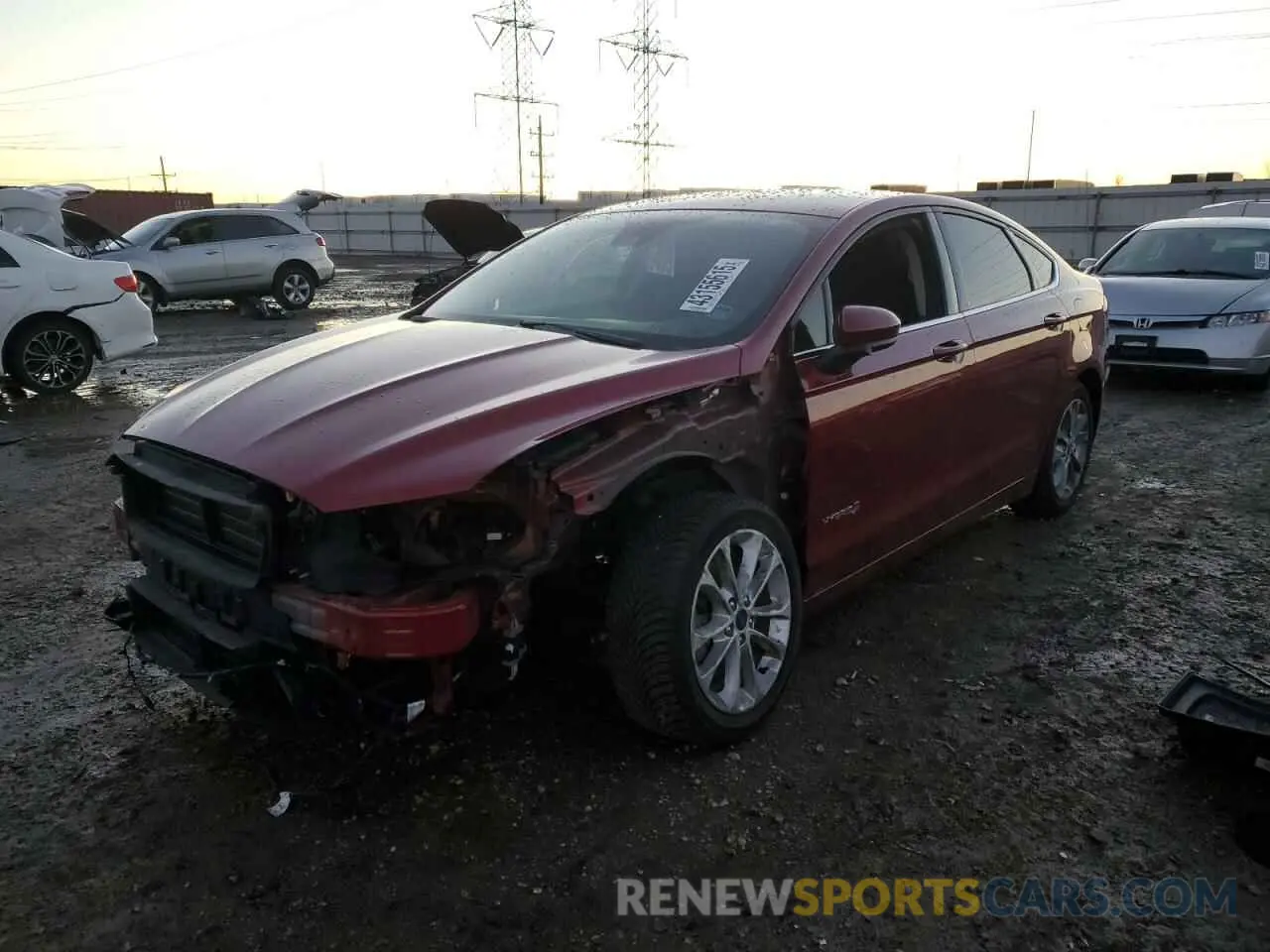 1 fotografías del automóvil dañado 3FA6P0LU6KR206193 FORD FUSION 2019