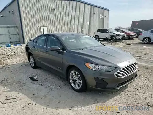 11 fotografías del automóvil dañado 3FA6P0LU6KR255281 FORD FUSION 2019