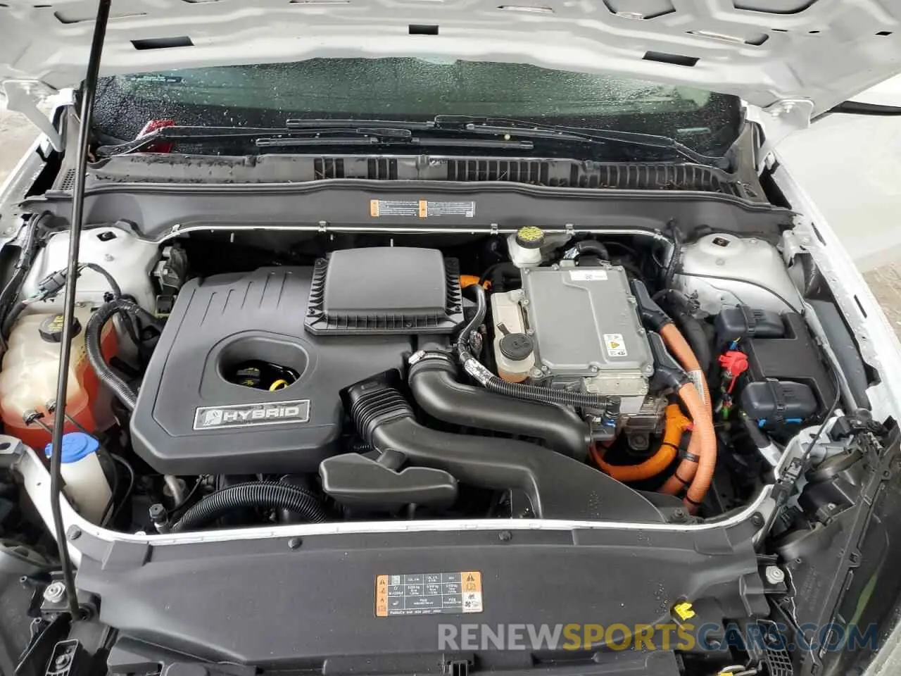 11 fotografías del automóvil dañado 3FA6P0LU7KR137787 FORD FUSION 2019