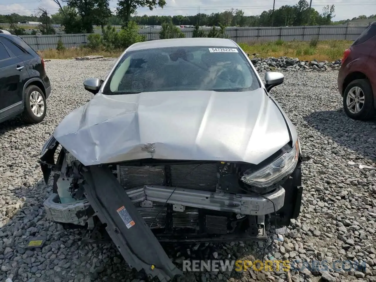5 fotografías del automóvil dañado 3FA6P0LU7KR206574 FORD FUSION 2019