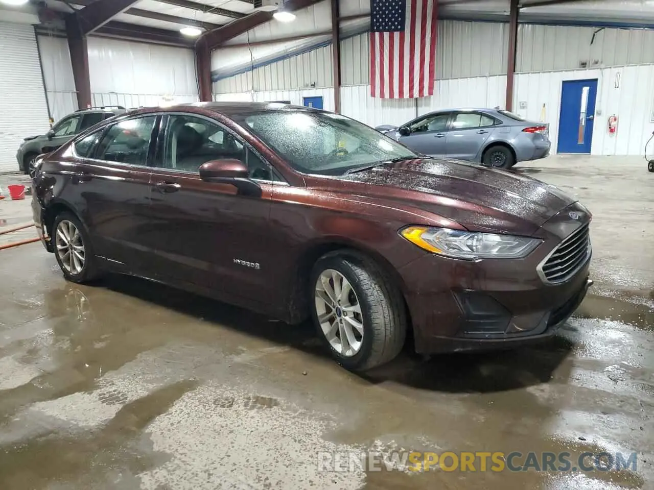 4 fotografías del automóvil dañado 3FA6P0LU8KR195634 FORD FUSION 2019