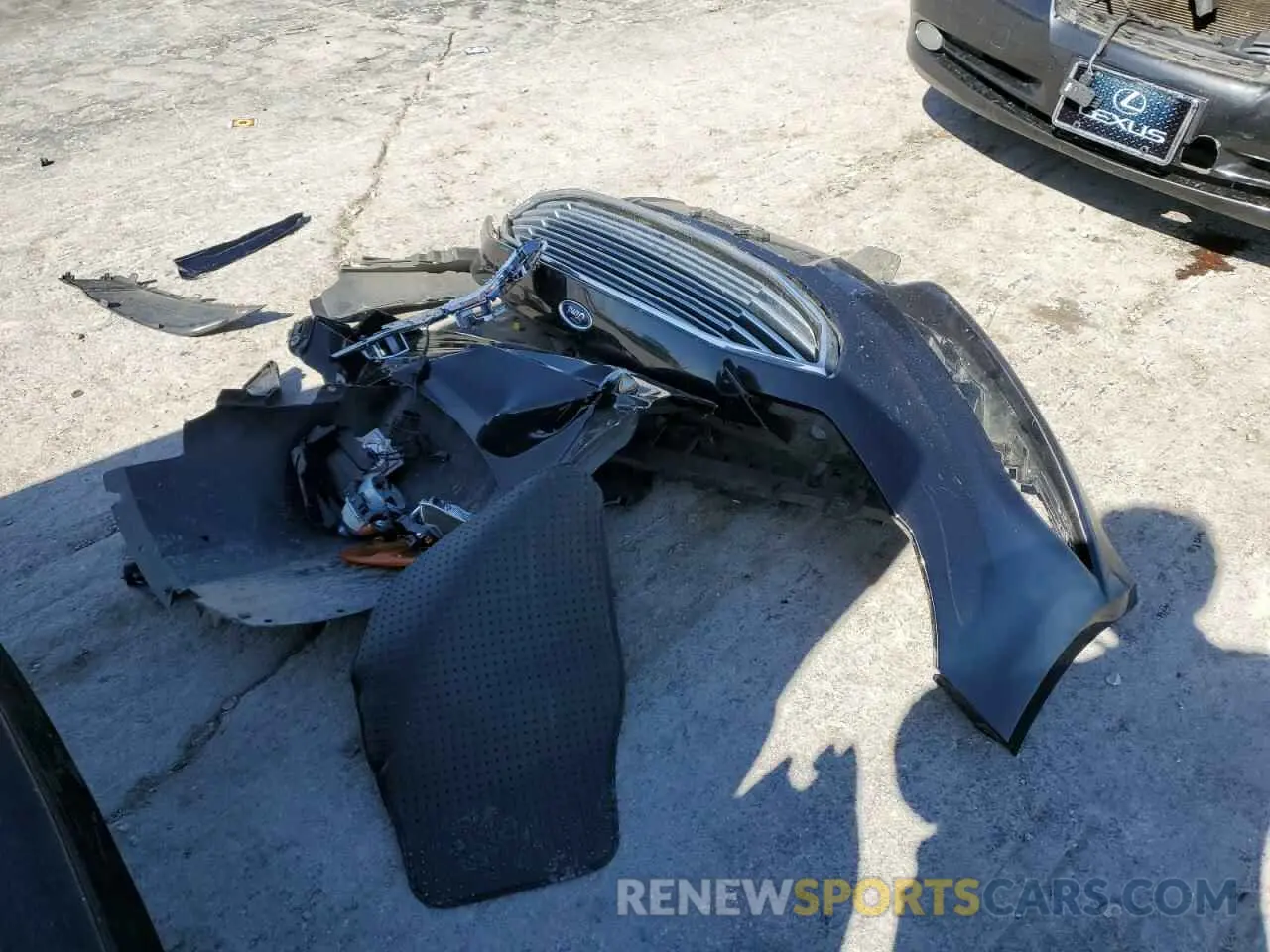 12 fotografías del automóvil dañado 3FA6P0LU8KR238482 FORD FUSION 2019
