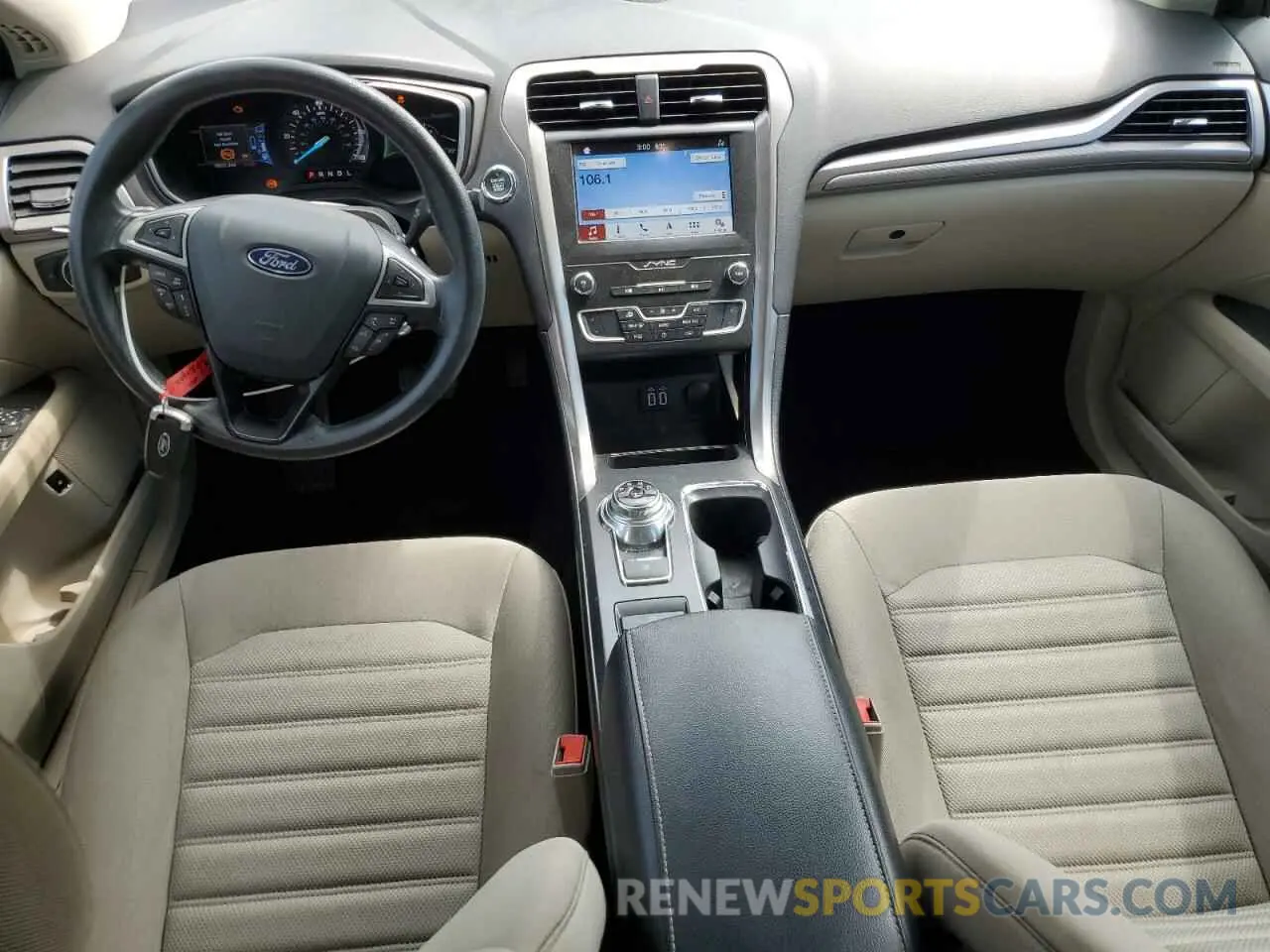 8 fotografías del automóvil dañado 3FA6P0LU9KR107657 FORD FUSION 2019