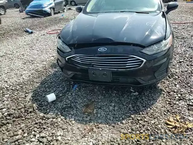 13 fotografías del automóvil dañado 3FA6P0LU9KR117248 FORD FUSION 2019