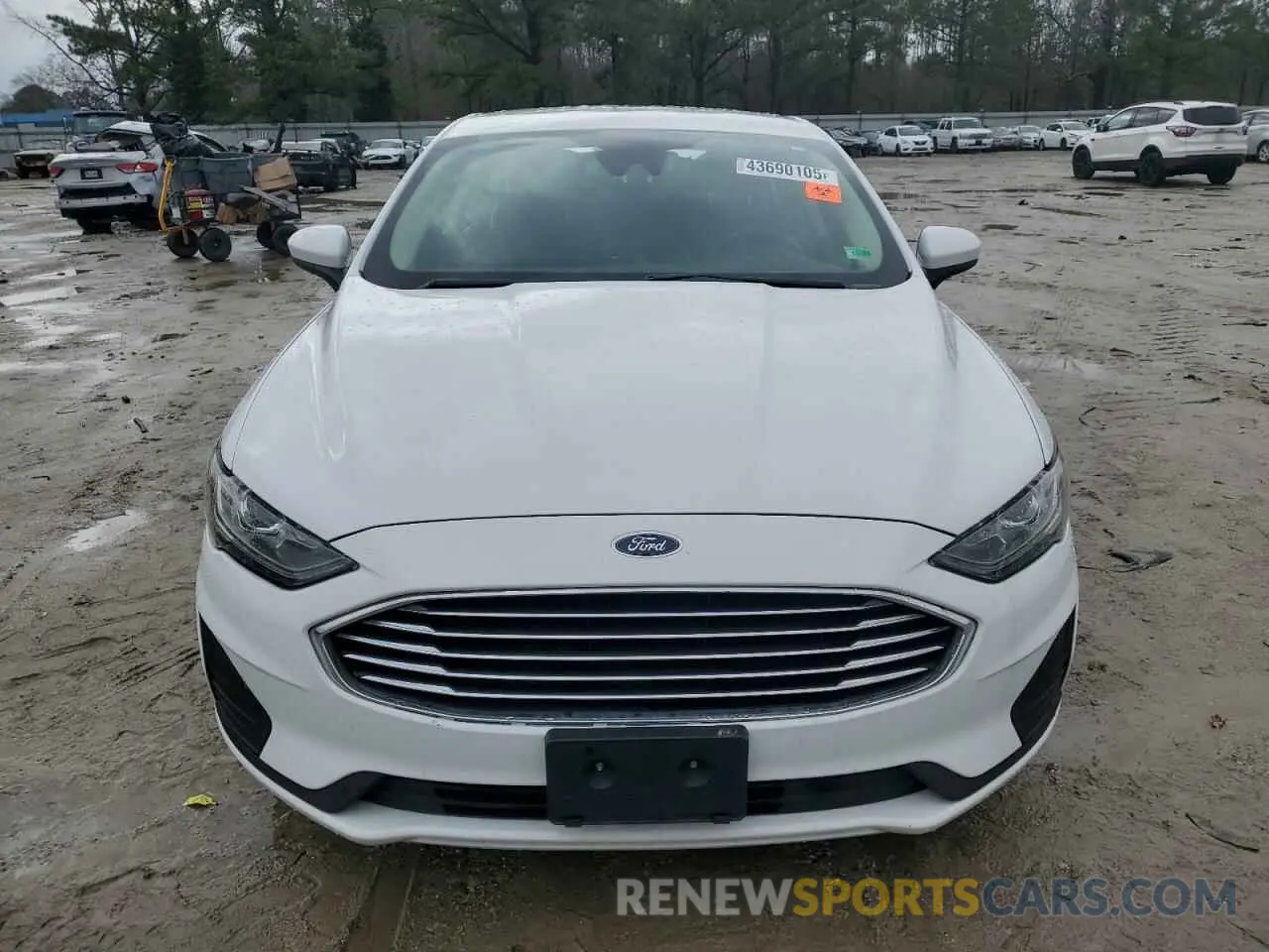 5 fotografías del automóvil dañado 3FA6P0LU9KR219214 FORD FUSION 2019