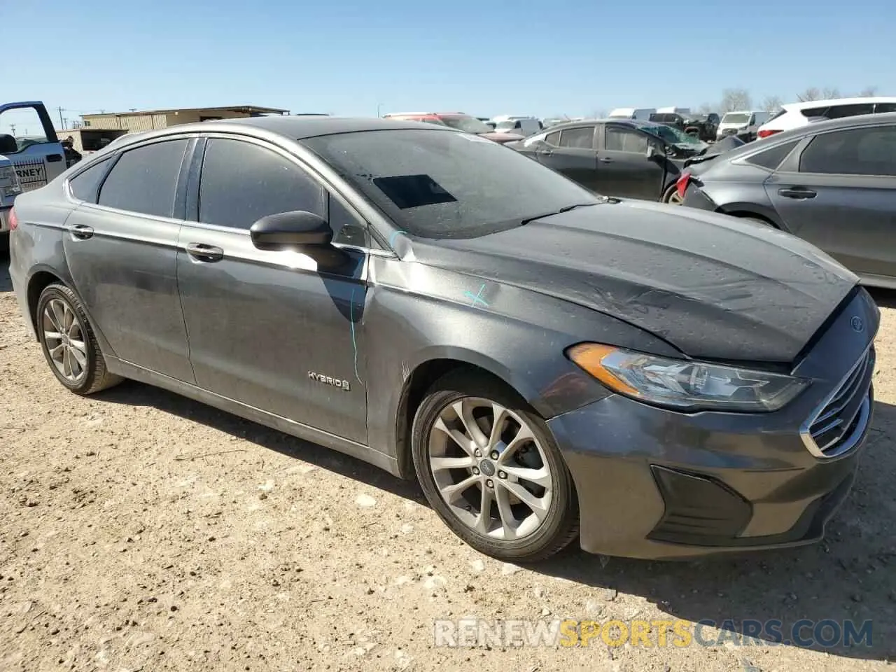 4 fotografías del automóvil dañado 3FA6P0LUXKR107053 FORD FUSION 2019
