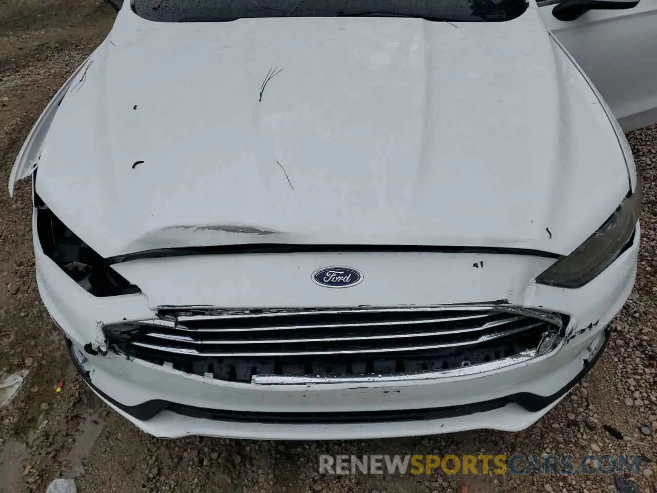 11 fotografías del automóvil dañado 3FA6P0LUXKR219173 FORD FUSION 2019