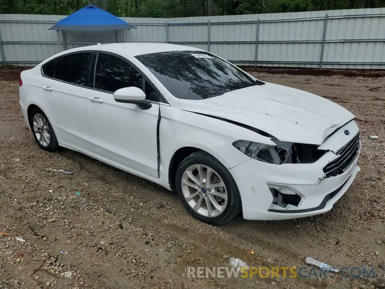 4 fotografías del automóvil dañado 3FA6P0LUXKR219173 FORD FUSION 2019