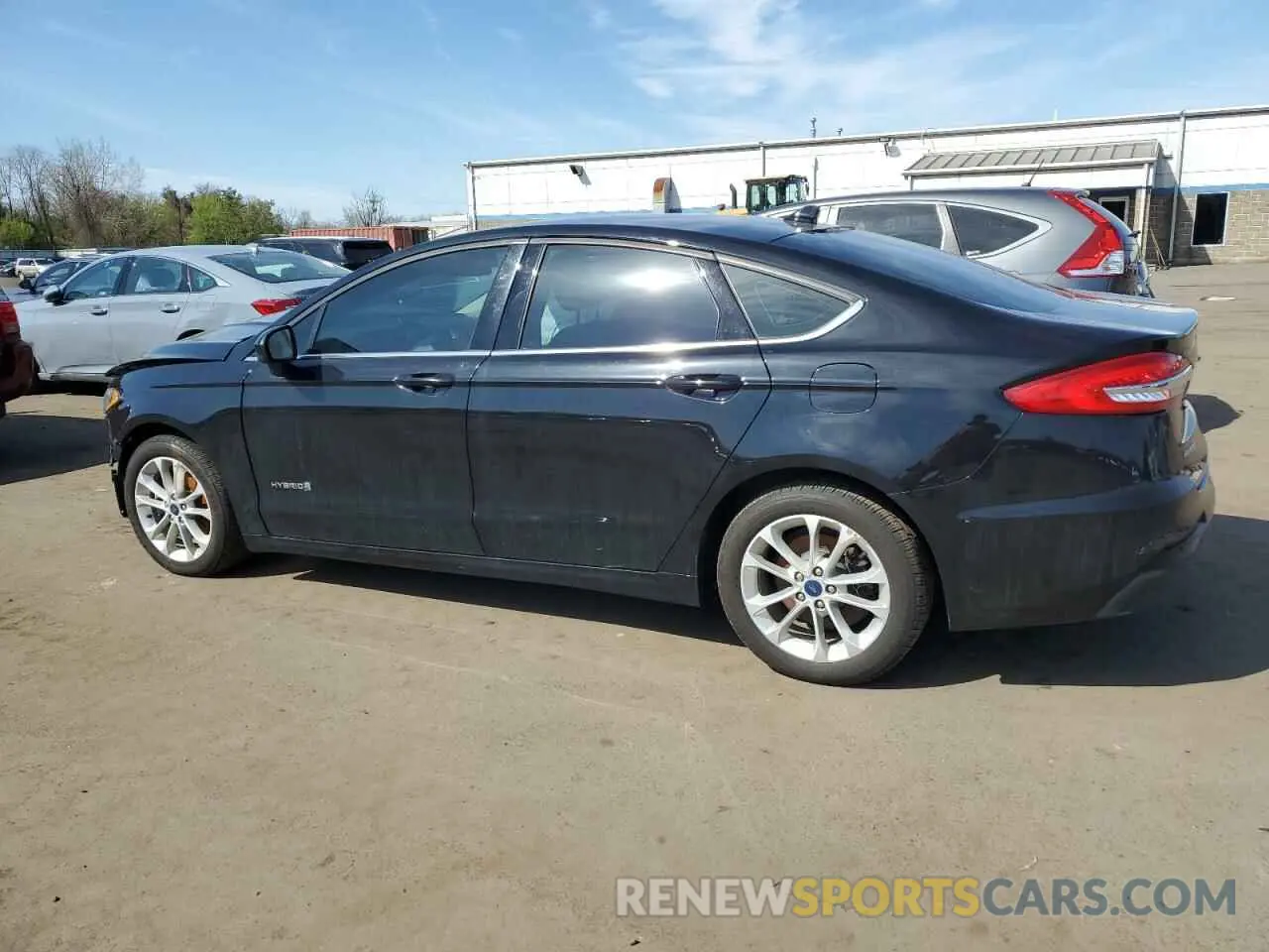 2 fotografías del automóvil dañado 3FA6P0LUXKR274464 FORD FUSION 2019