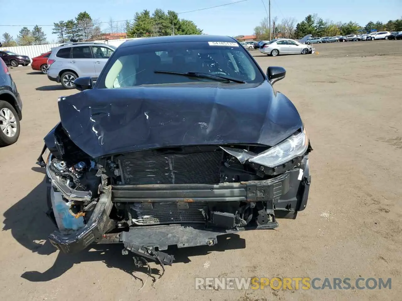 5 fotografías del automóvil dañado 3FA6P0LUXKR274464 FORD FUSION 2019