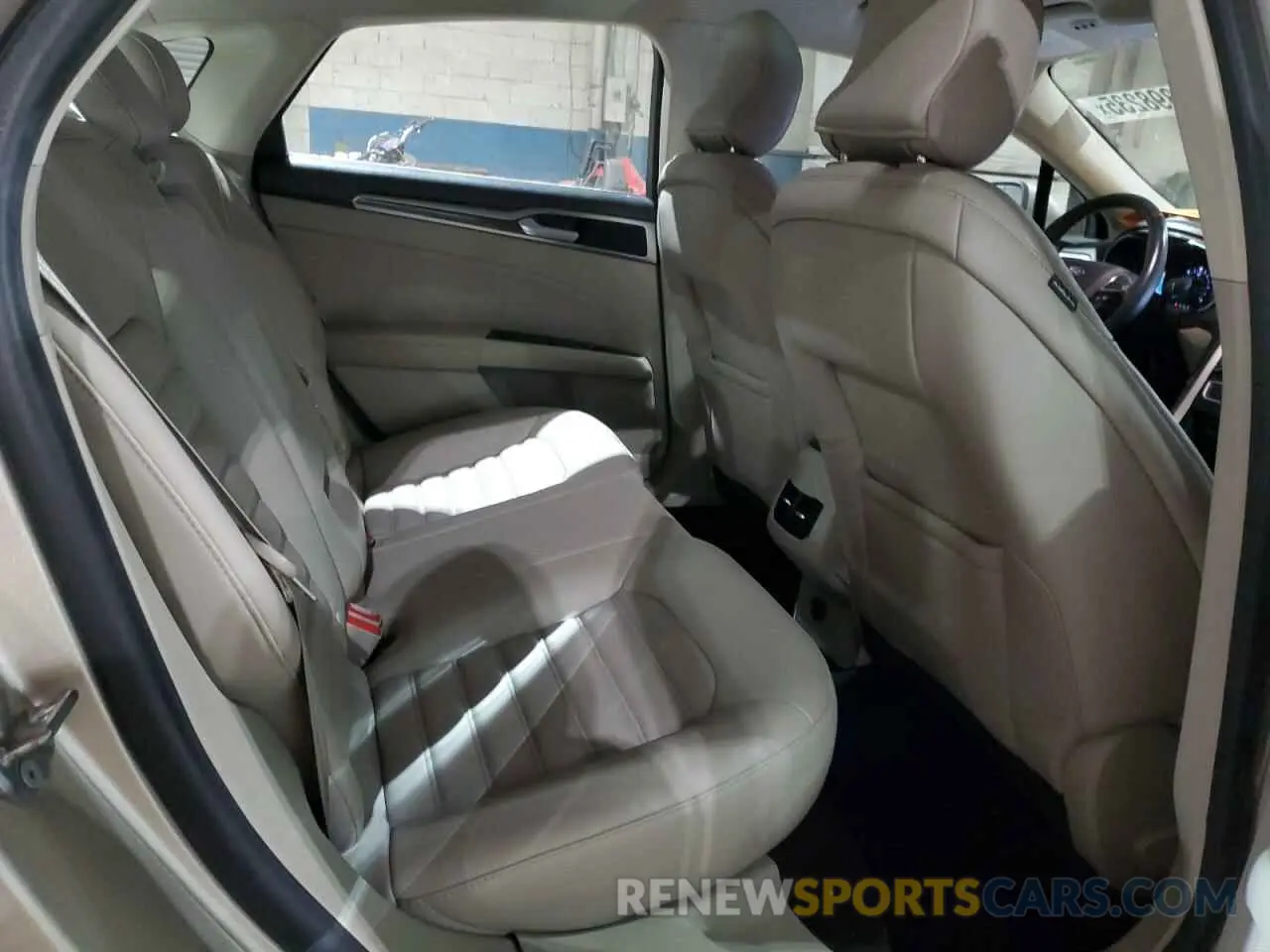 10 fotografías del automóvil dañado 3FA6P0MU8KR257967 FORD FUSION 2019