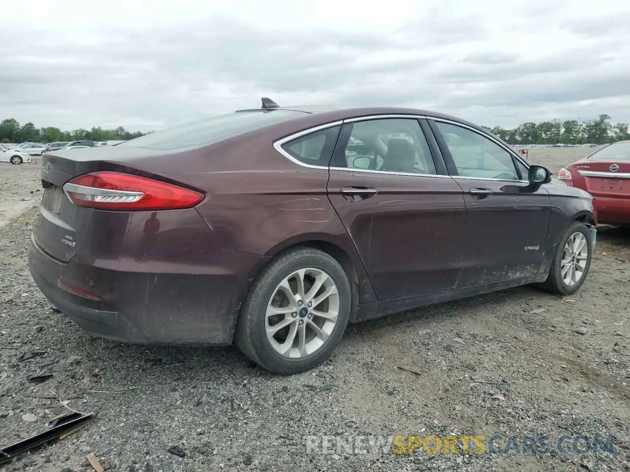 3 fotografías del automóvil dañado 3FA6P0MU9KR137126 FORD FUSION 2019