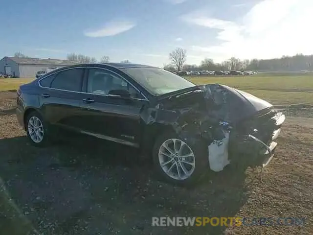 11 fotografías del automóvil dañado 3FA6P0MUXKR131383 FORD FUSION 2019
