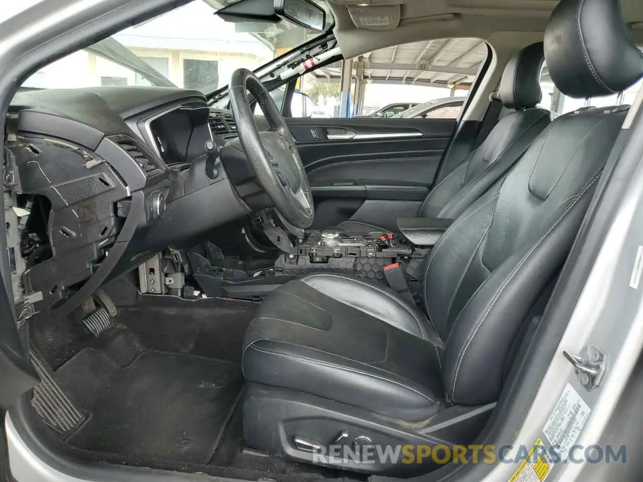 7 fotografías del automóvil dañado 3FA6P0RU0KR116433 FORD FUSION 2019