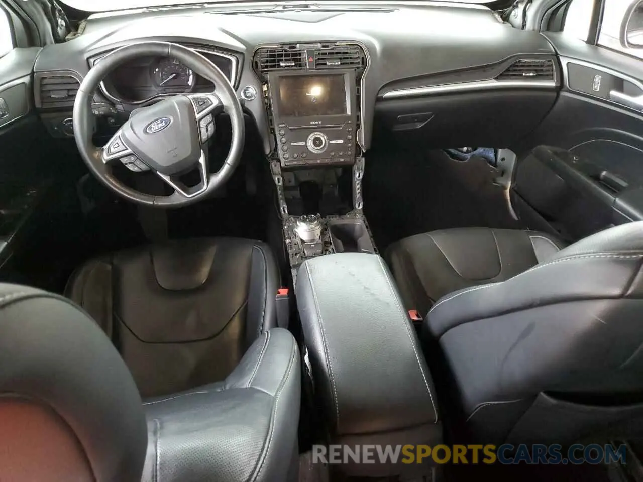 8 fotografías del automóvil dañado 3FA6P0RU0KR116433 FORD FUSION 2019