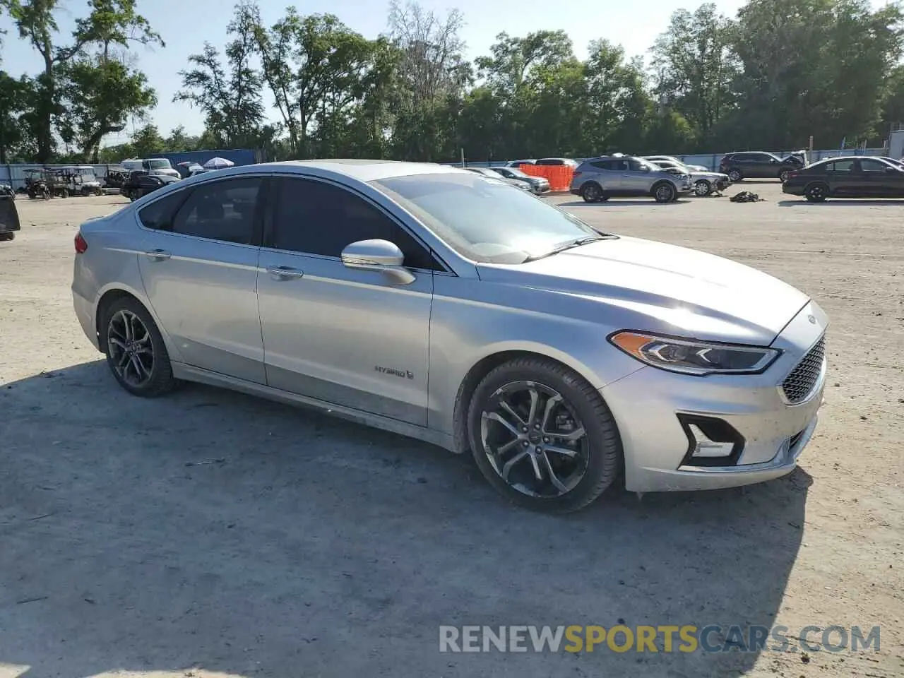 4 fotografías del automóvil dañado 3FA6P0RU1KR209297 FORD FUSION 2019