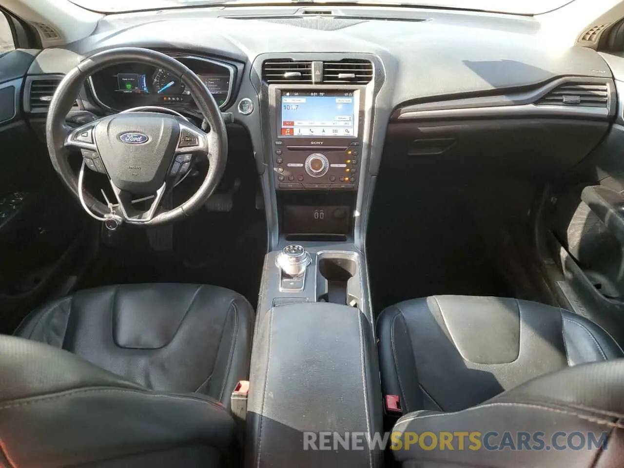 8 fotografías del automóvil dañado 3FA6P0RU1KR209297 FORD FUSION 2019