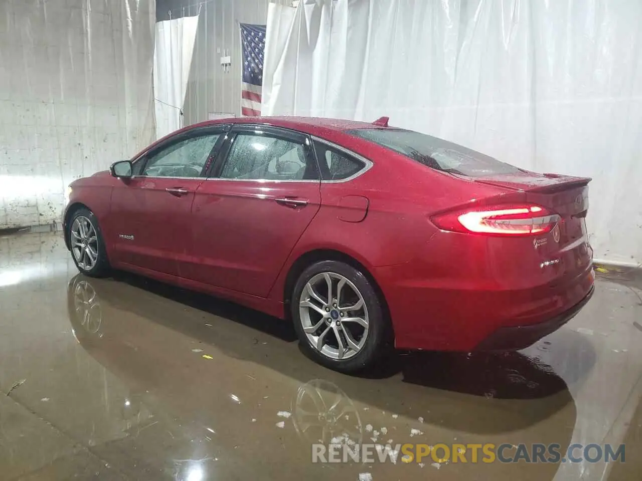2 fotografías del automóvil dañado 3FA6P0RU2KR204335 FORD FUSION 2019