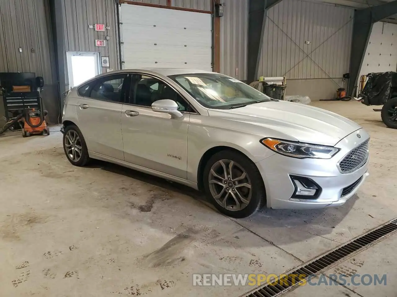 4 fotografías del automóvil dañado 3FA6P0RU5KR138895 FORD FUSION 2019