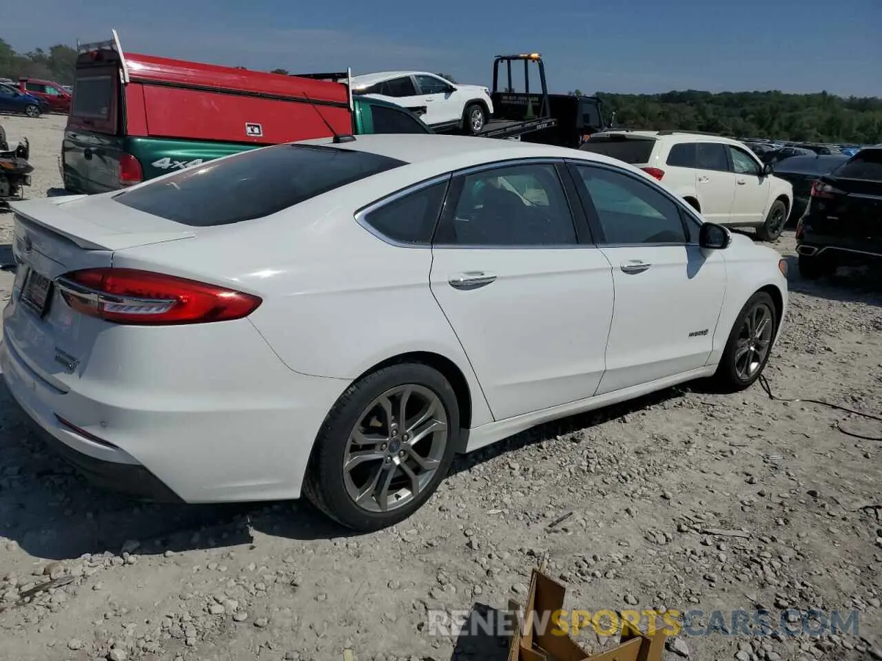3 fotografías del automóvil dañado 3FA6P0RU5KR277649 FORD FUSION 2019