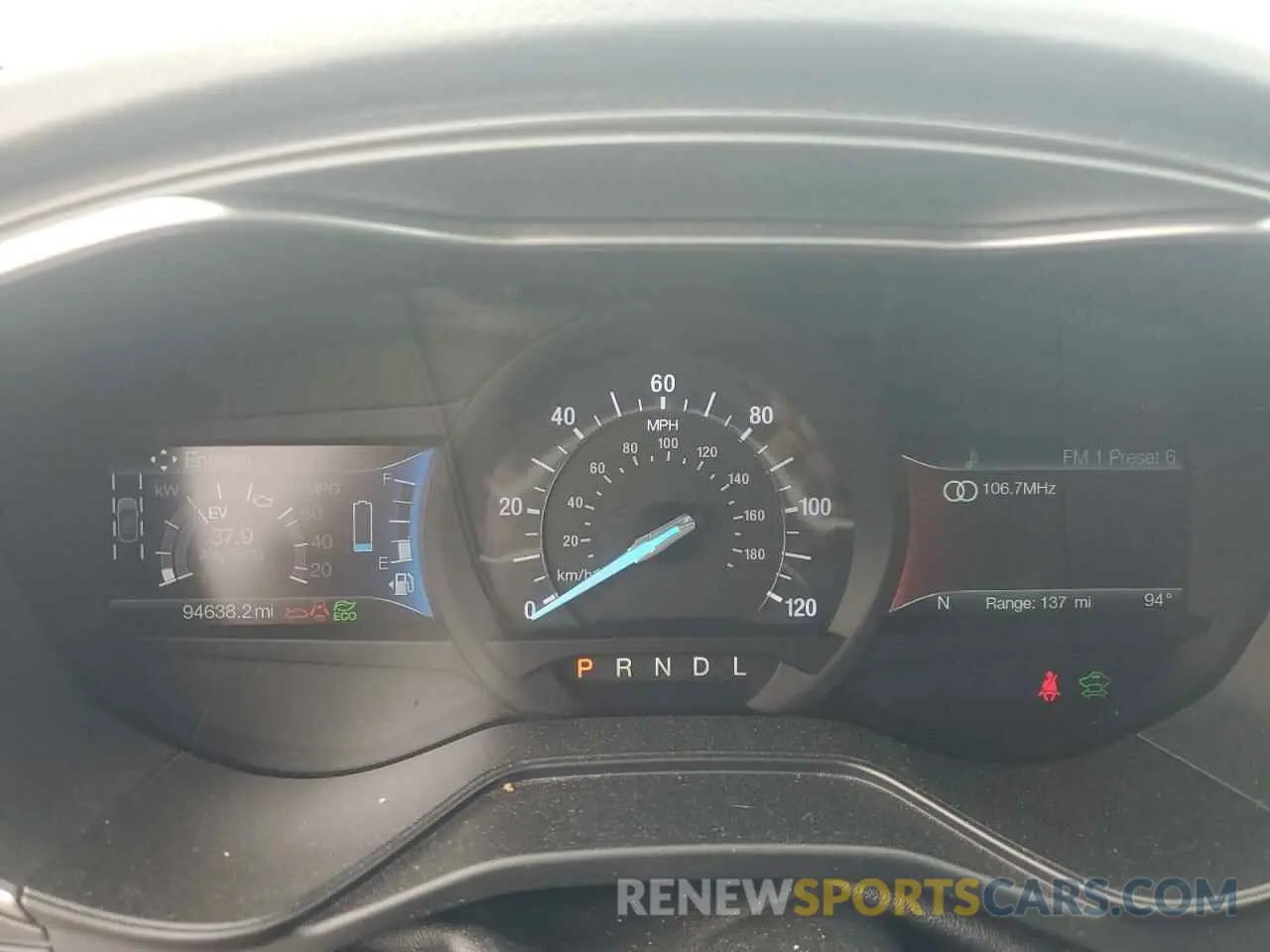 9 fotografías del automóvil dañado 3FA6P0RU6KR106828 FORD FUSION 2019