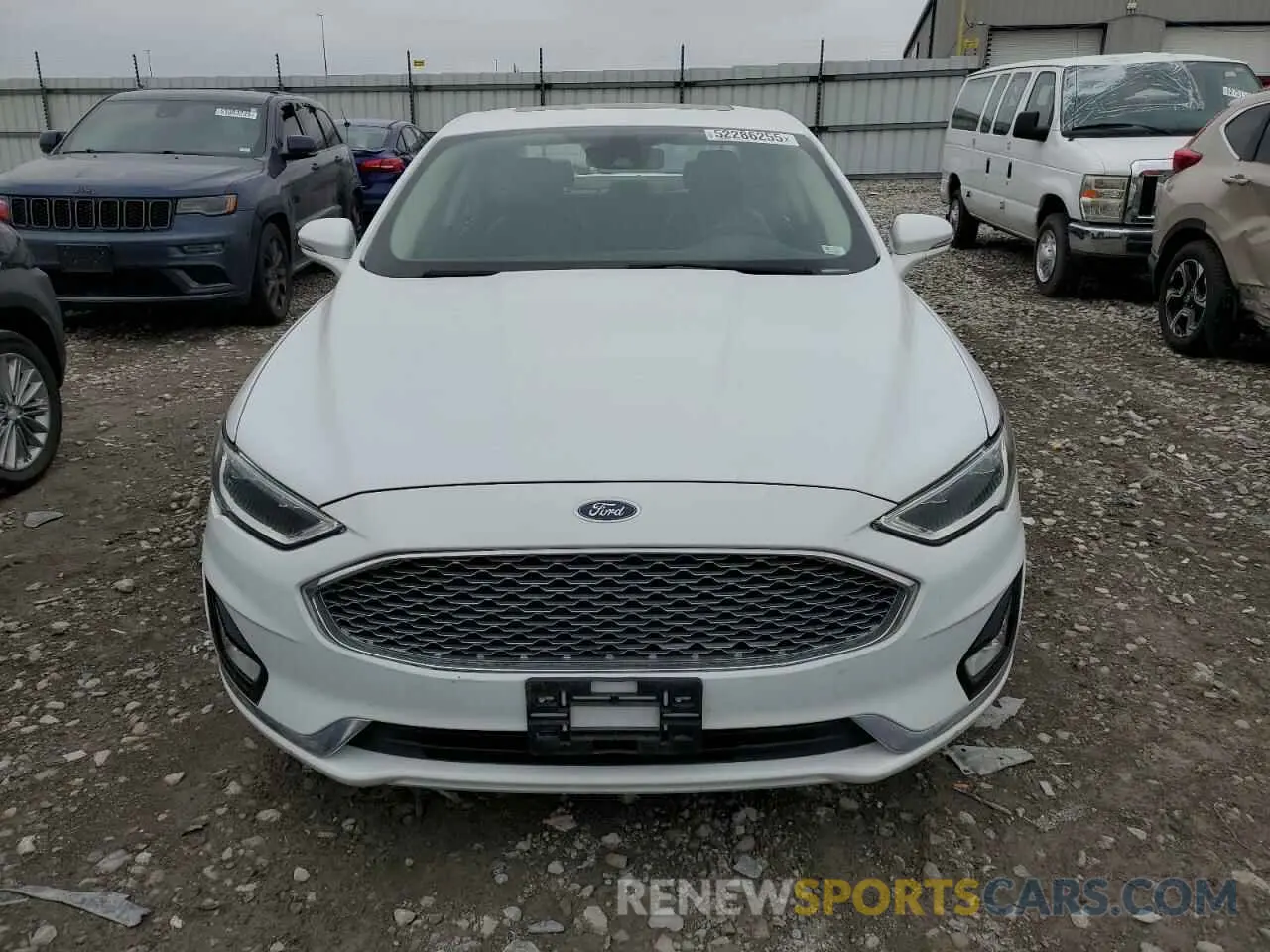 5 fotografías del automóvil dañado 3FA6P0RU6KR182386 FORD FUSION 2019