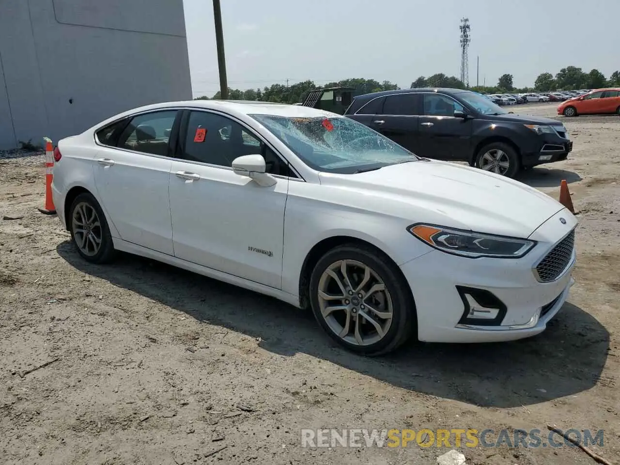 4 fotografías del automóvil dañado 3FA6P0RU7KR105140 FORD FUSION 2019