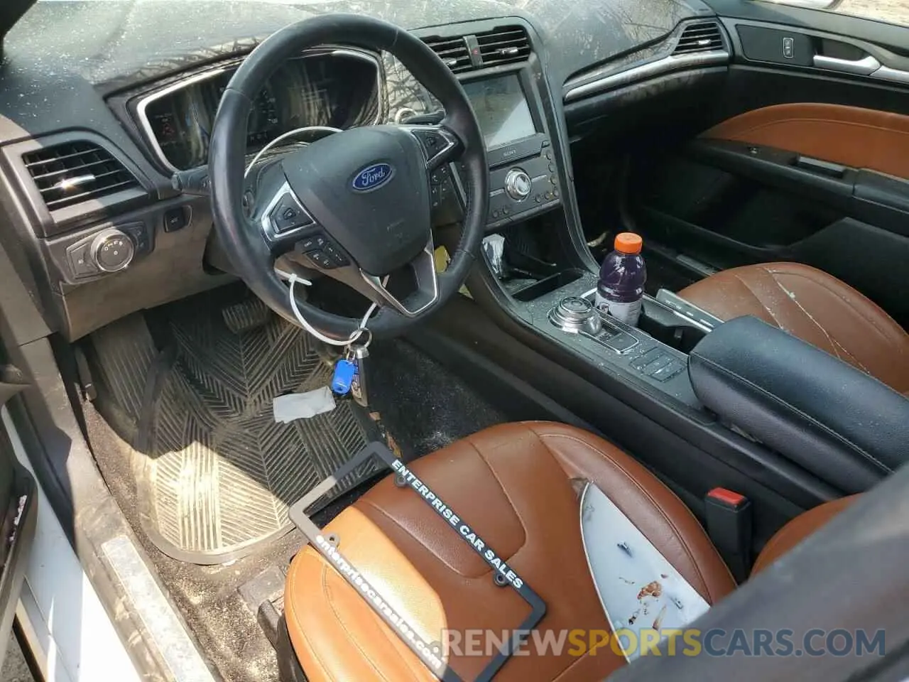 8 fotografías del automóvil dañado 3FA6P0RU7KR105140 FORD FUSION 2019