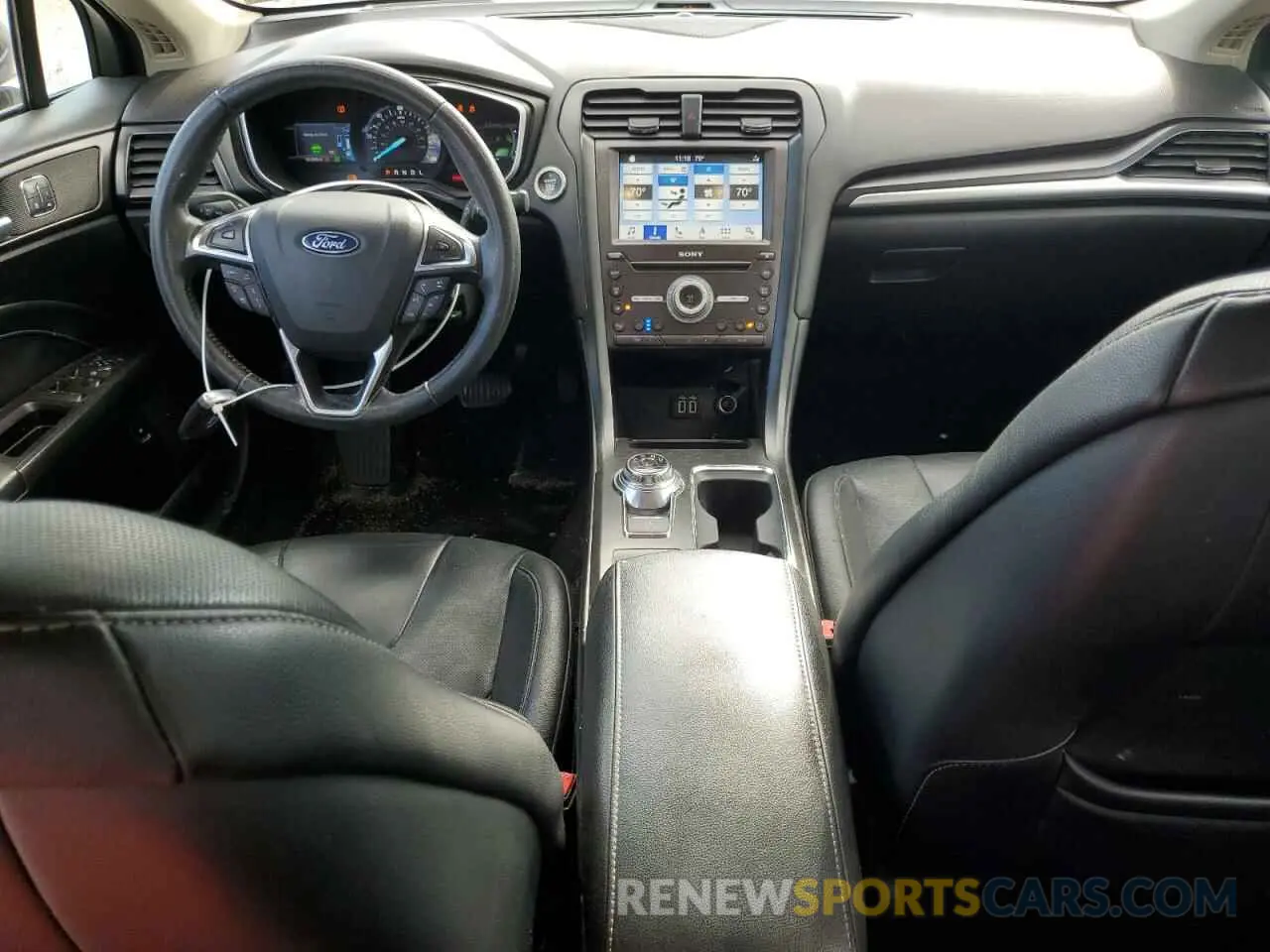 8 fotografías del automóvil dañado 3FA6P0RU8KR107012 FORD FUSION 2019