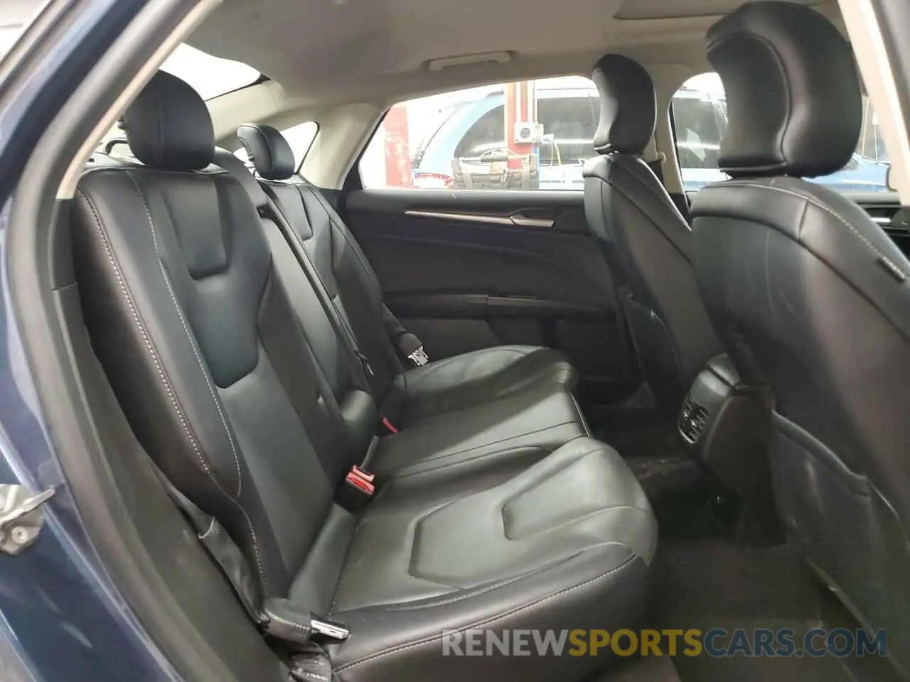 10 fotografías del automóvil dañado 3FA6P0SU1KR191541 FORD FUSION 2019