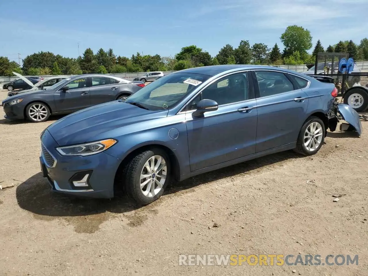 1 fotografías del automóvil dañado 3FA6P0SU2KR236244 FORD FUSION 2019