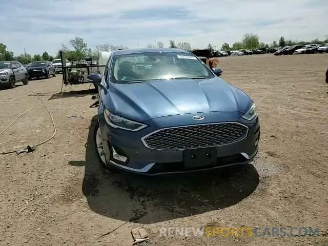 14 fotografías del automóvil dañado 3FA6P0SU2KR236244 FORD FUSION 2019