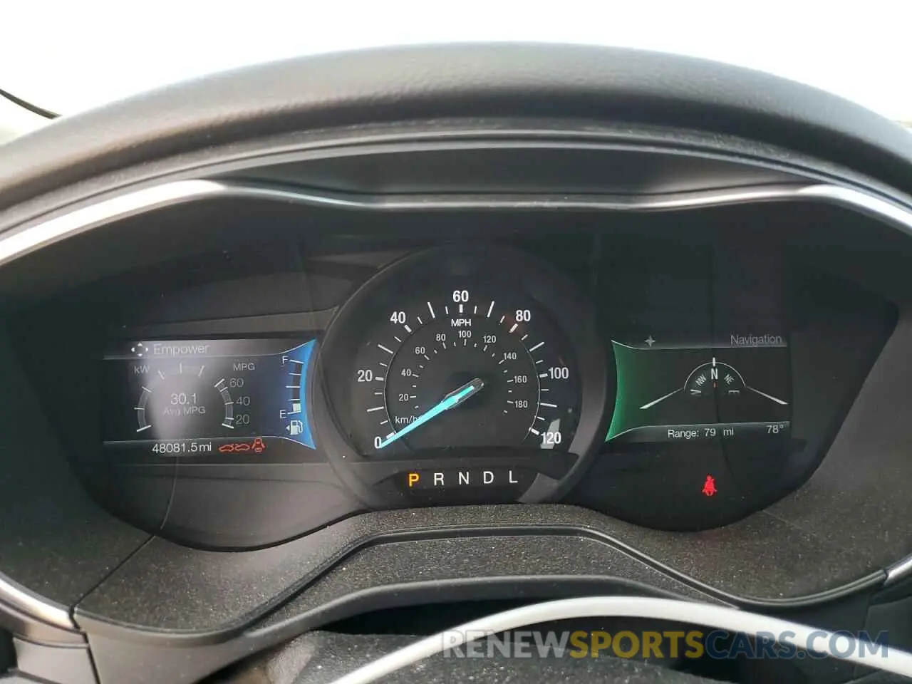 9 fotografías del automóvil dañado 3FA6P0SU2KR236244 FORD FUSION 2019