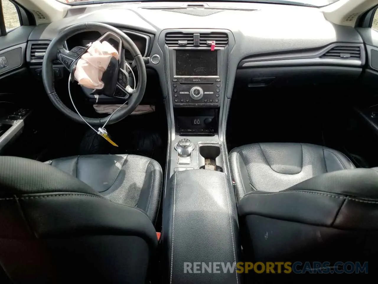8 fotografías del automóvil dañado 3FA6P0SU6KR146448 FORD FUSION 2019